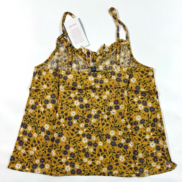 New ModCloth Spruced Up Summer Sleeveless Tank Top - Picture 3 of 7